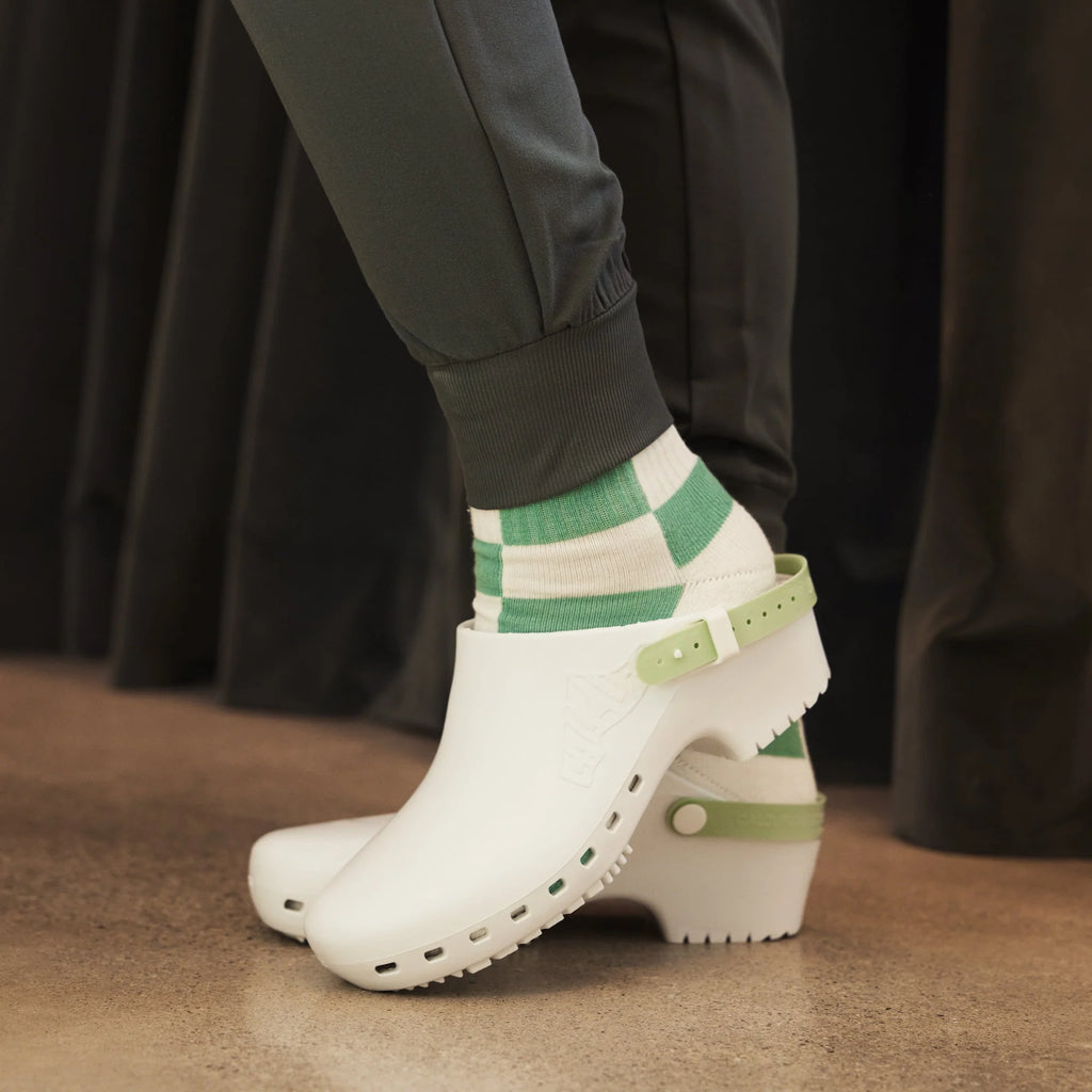 Calzuro Classic Professional Clogs - White